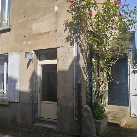 Appart Relais Art Bien-Etre Doue En Anjou Exterior foto